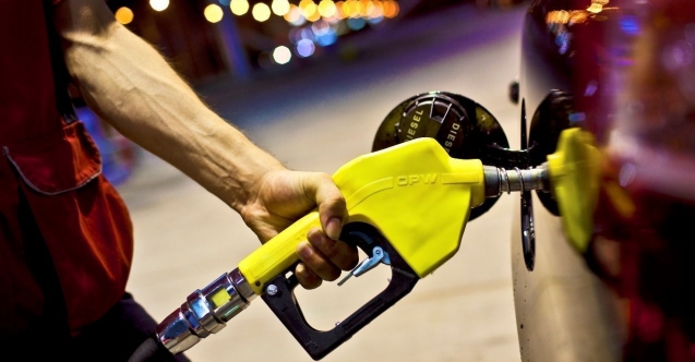 Motorine indirim, benzine zam geliyor...