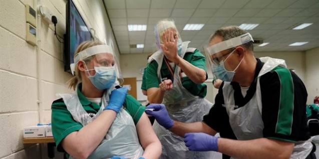 Herkes koronavirüs aşısı olmalı mı?