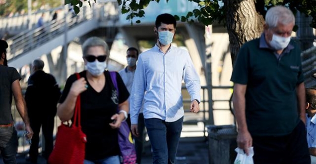 Günlük vaka sayısı 10 binin altına indi