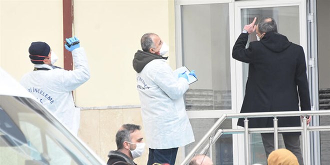 Okul bekçisi ölü bulundu