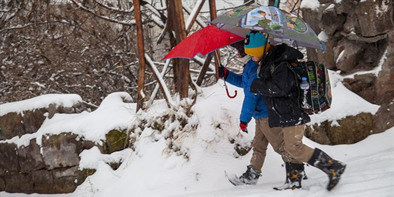 2 İlde Kar Tatili Uzatıldı