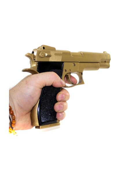 Sibel öğretmen, eşi tarafından silahla vuruldu