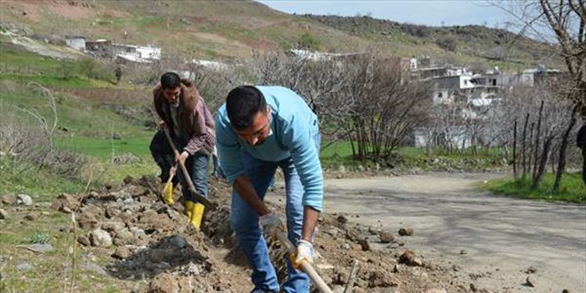 Öğretmenden büyük fedakarlık örneği