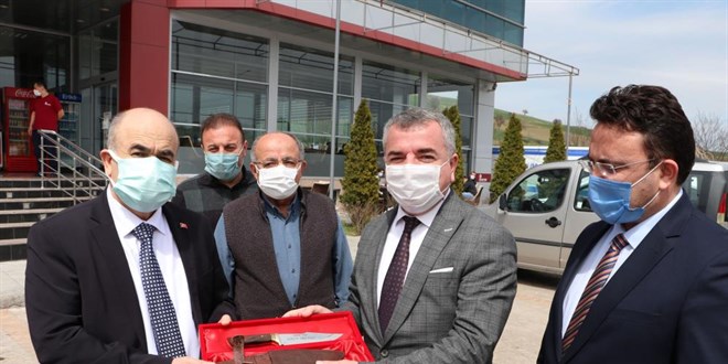 Vali'den aşı uyarısı...