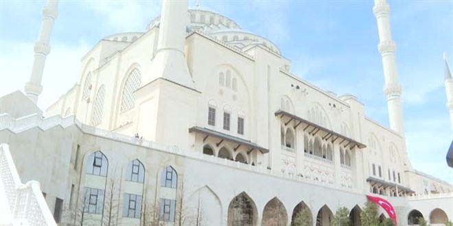 Erdoğan cuma namazının ardından cemaate hitap etti