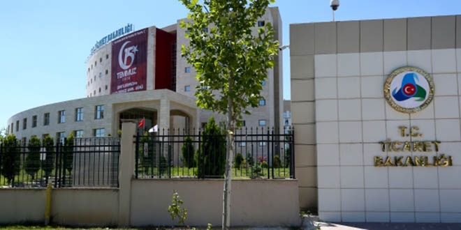 Sosyal medya fenomenlerine reklam düzenlemesi