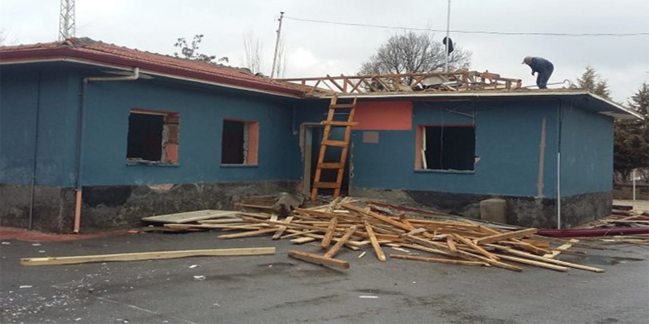 İl MEM Müdürü'nün ''Alevi Köyüne Okul Yaptırmam'' Dediği İddiası