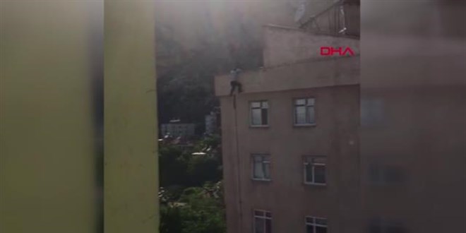 İntihara kalkışan iki kişiyi öğretmen son anda kurtardı