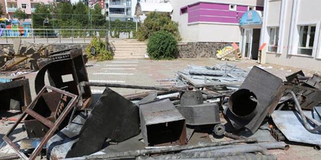 Okulun kalorifer kazanını ihalesiz satan 2 memura soruşturma