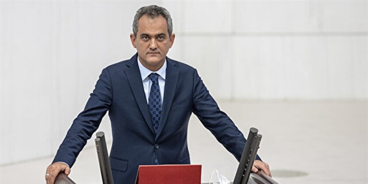 Bakan Özer : Öğretmen Bilişim Ağı'nı (ÖBA) kurduk.