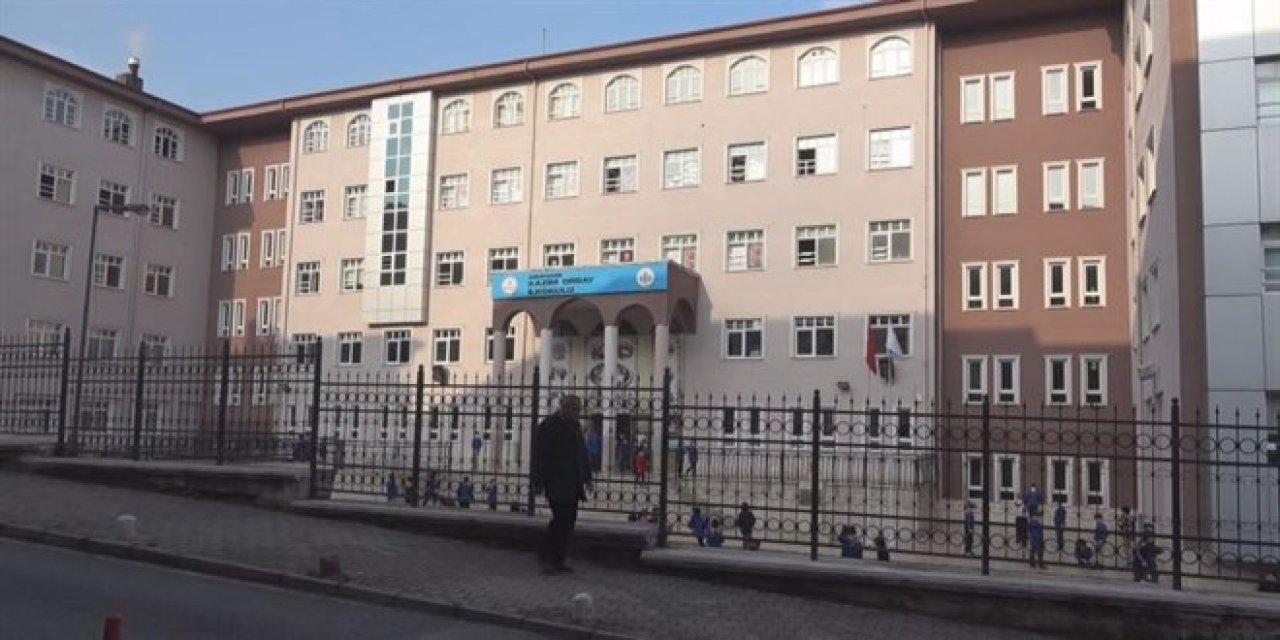 İlkokulda öğrencilere 'taciz' iddiası: Öğretmen açığa alındı