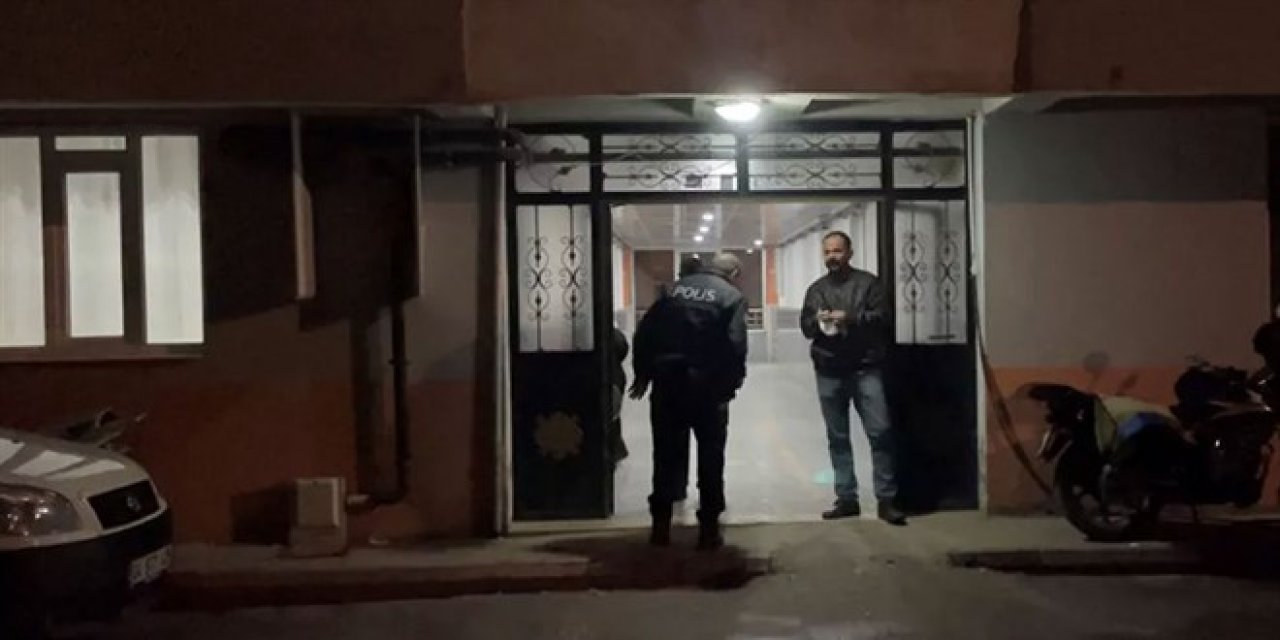 Eski eşini ve kayınvalidesini katledip kendini vurdu