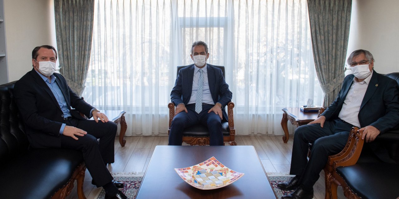 Ali Yalçın:  Bakan'dan Okul Müdürlerinin 8 yıllık görev süresi 12 yıla çıkarılmasını talep etti.