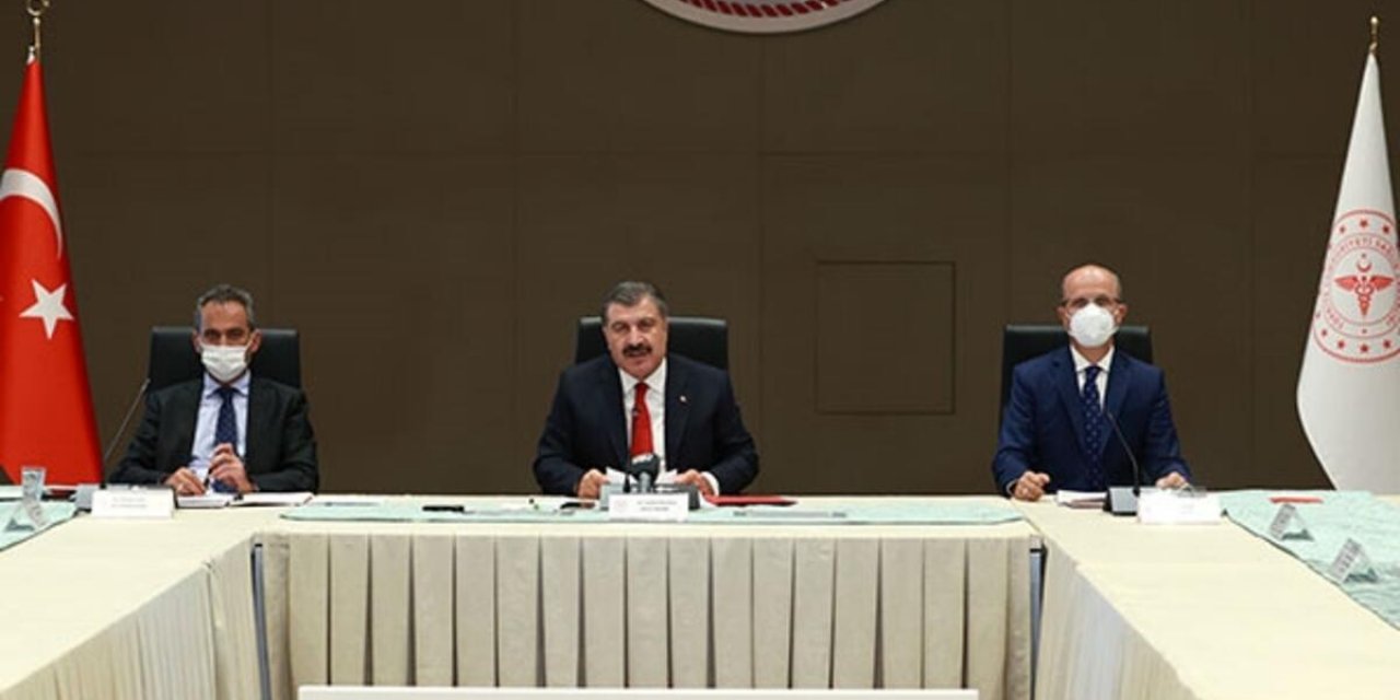 Omicron Hızla Yayılıyor 15 Tatil Öne Çekilir Mi? Online Eğitime Geçilecek Mi?