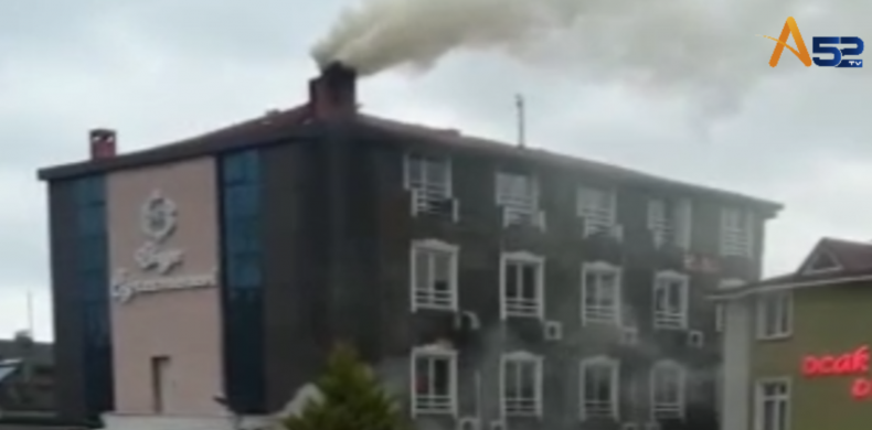 Öğretmen Evinin Bacasına Vatandaş İsyanı