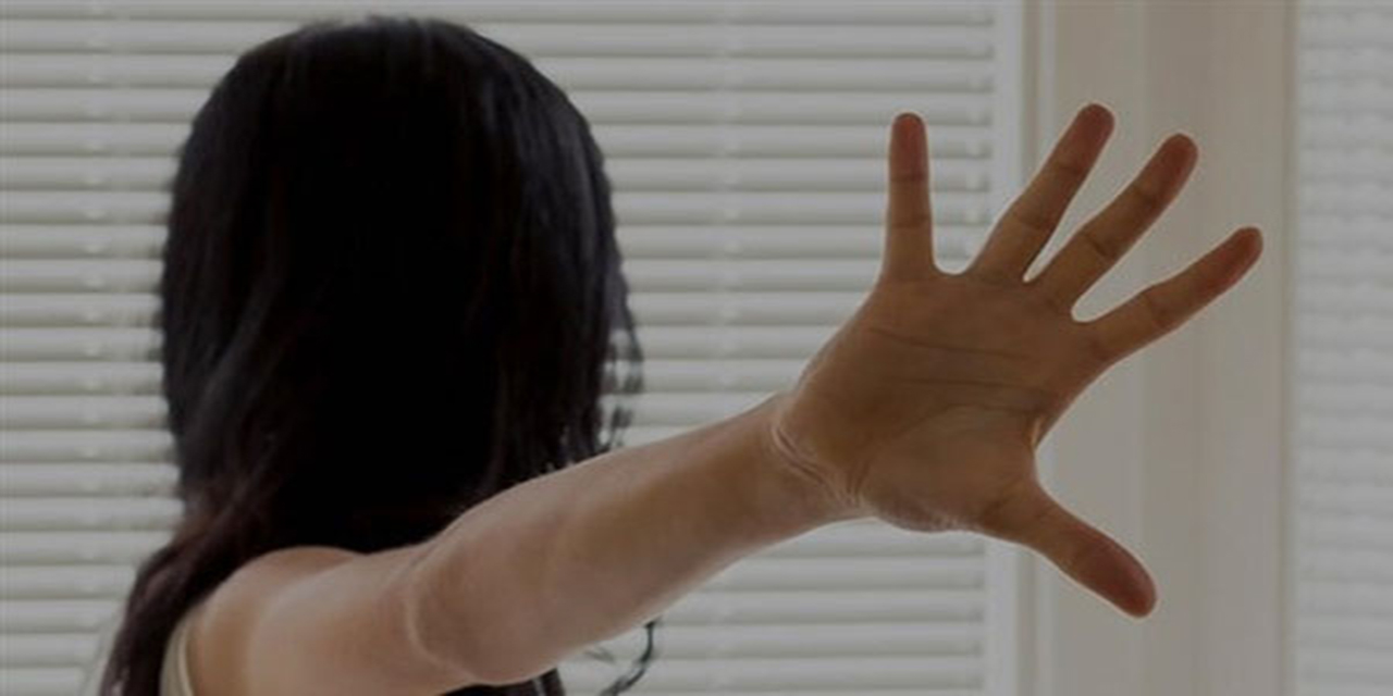 Sınıfa alkollü gelen öğretmen öğrencileri taciz etti