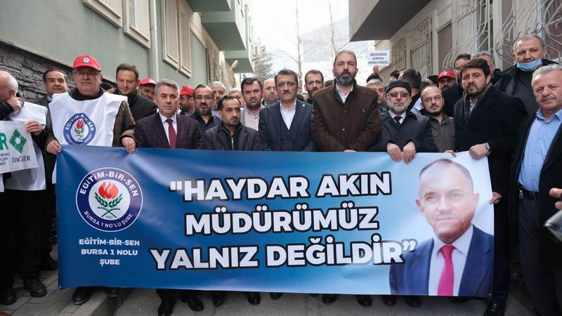 Müdürden özür dilenmeli, O öğretmenler soruşturmalı