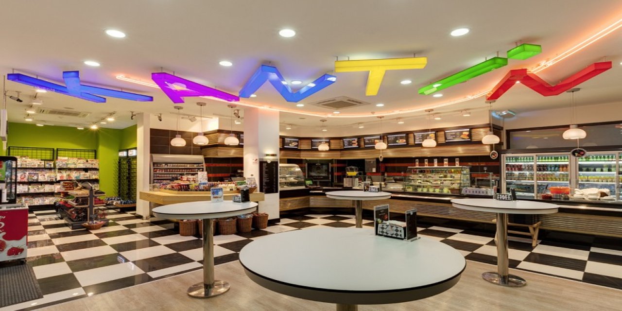 AK Parti MKYK Üyesi Metin Külünk:Kantini olan okullarda bir simit parasını zor bulan çocuklarımız var