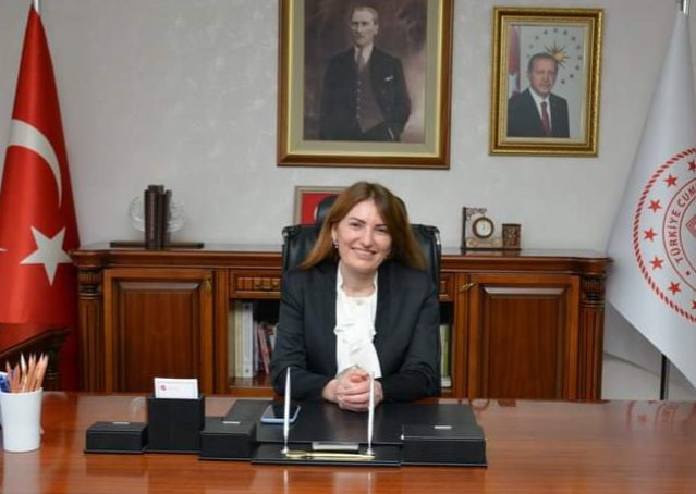 Bakan Mahmut Özer'den İl Milli Eğitim Müdürü Hakkında Cevabı Beklenen Sorular