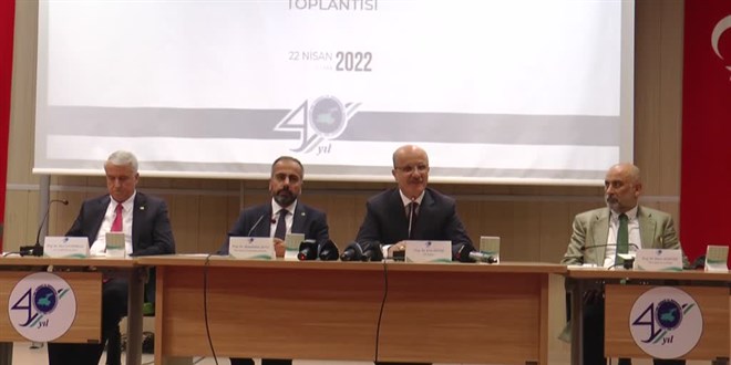 'Barajların kalkması demek herkesin sınavsız üniversiteye girmesi demek değildir'