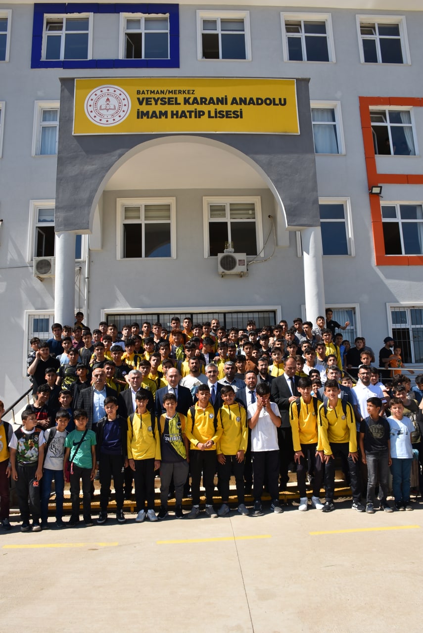 Bu okul şampiyon yetiştiriyor.