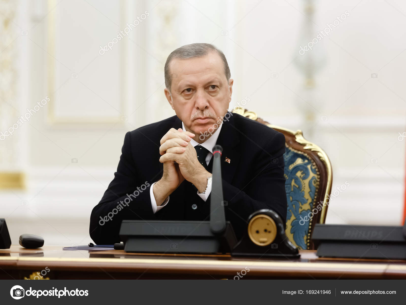 Cumhurbaşkanı Erdoğan asgari ücret hususunda en kısa zamanda müjde geleceğini açıkladı