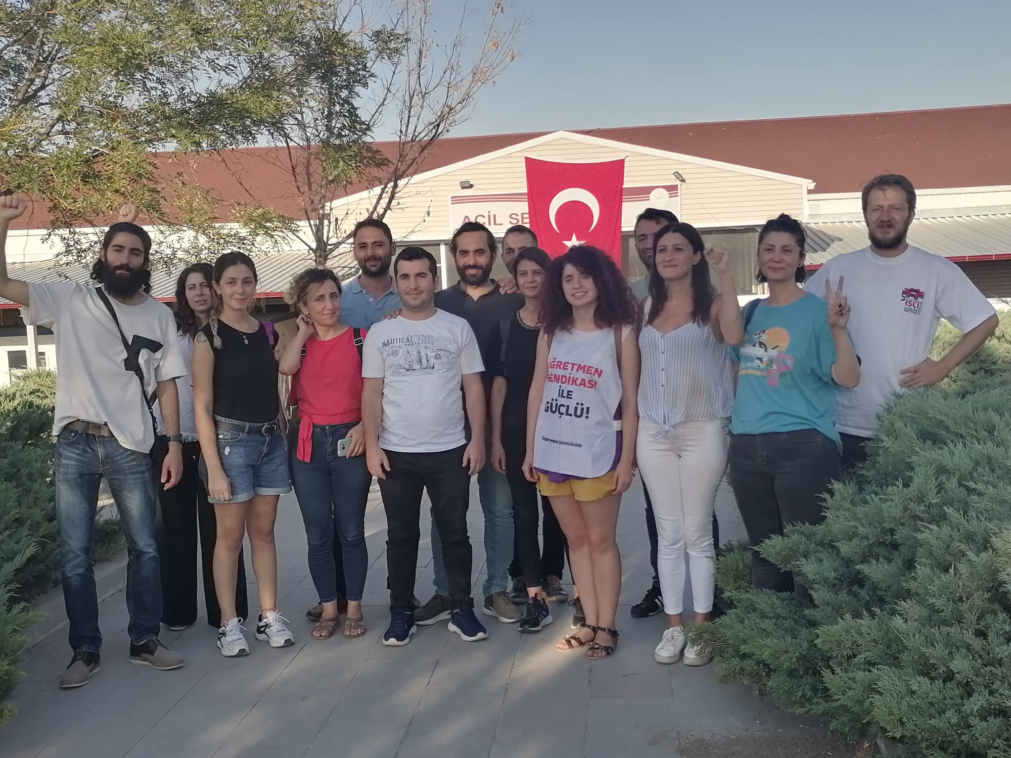 Gözaltına alınan öğretmen konuştu: Bir öğretmen olduğumuzun değerini göremedik