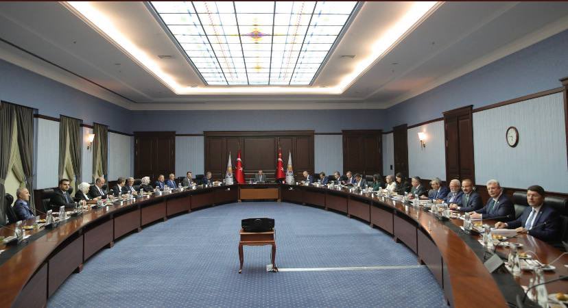 Cumhurbaşkanlığı kabinesi bugün toplanıyor. İşte masadaki konular