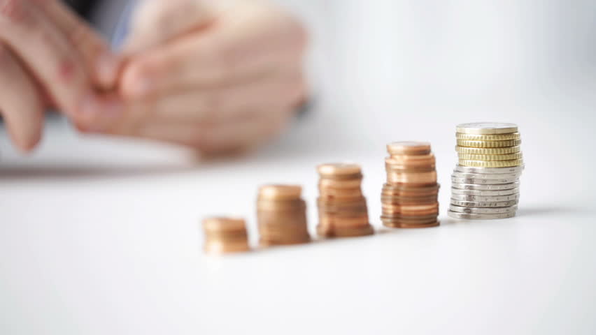 Sözleşmeli öğretmenlerle kadrolu öğretmenler arasındaki ek ders ücreti eşitleniyor