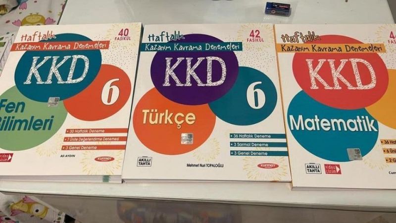 Öğrencilere kaynak kitap dayatması! Velileri Belirli Kırtasiyelere Yöneltiliyorlar.