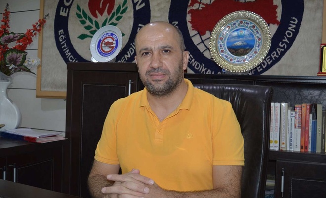 EBS Başkanı Murat Şeker: Zorunlu eğitim mevcut müfredatla bir dayatmadır