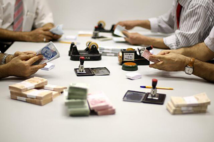 Uzman isim tek tek hesapladı! İşte yeni asgari ücret, memur ve emekli zammı!