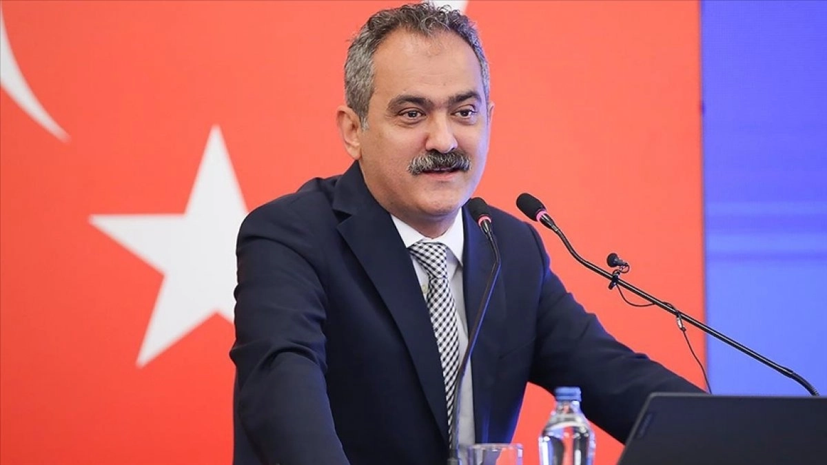 Bakan Özer: Artık tuvaletlerle, okulların temizliği ile ilgili kimse konuşamayacak
