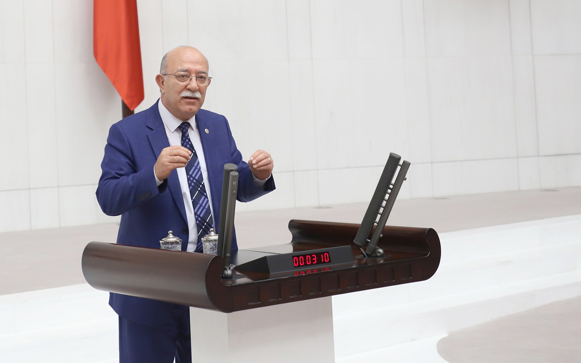 İsmail Koncuk: Mahmut Özer’i  kariyer sevdası bitirecek Öğretmenlerle uğraşan hiçbir Bakanının ömrü uzun olmadı,