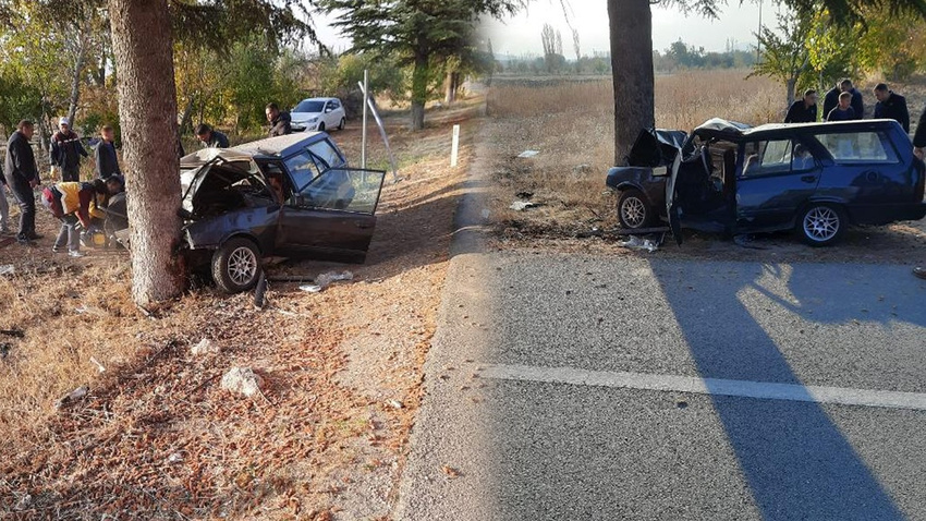 Araba ağaca çarptı. 4 öğrenciden 1'i öldü 3'ünün durumu kritik
