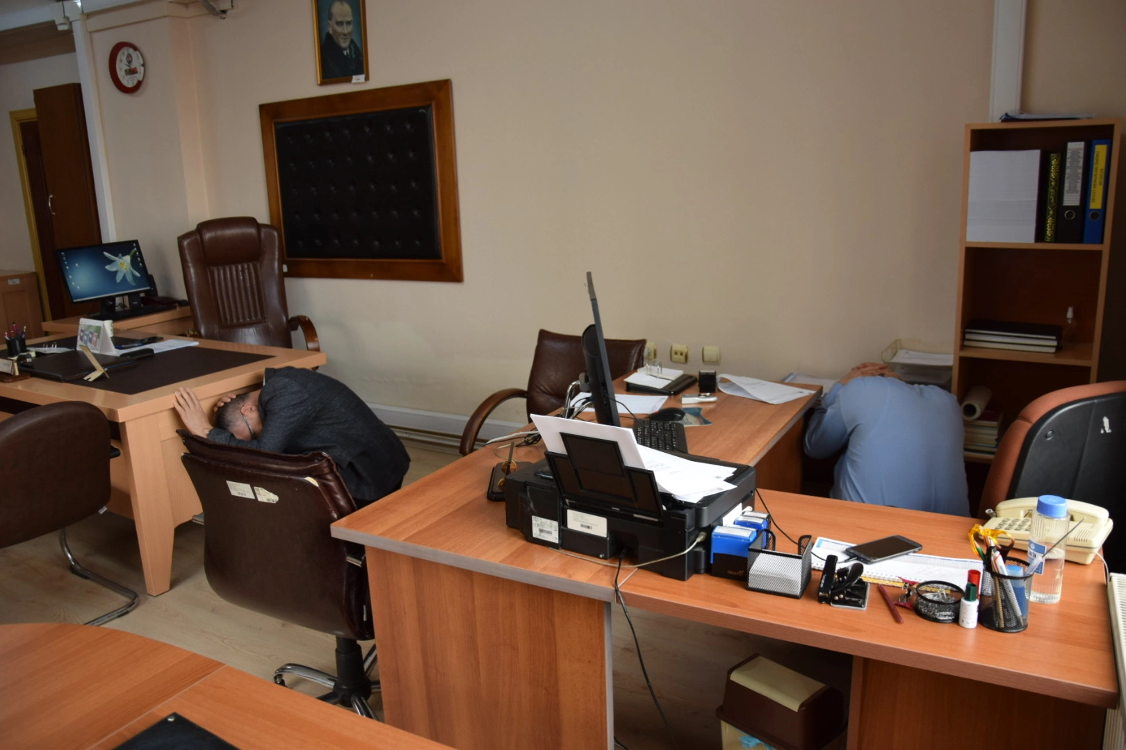 12 Kasım'da Deprem Tatbikatı Yapılacak Çök kapan tutun Hareketi Nasıl Yapılır.