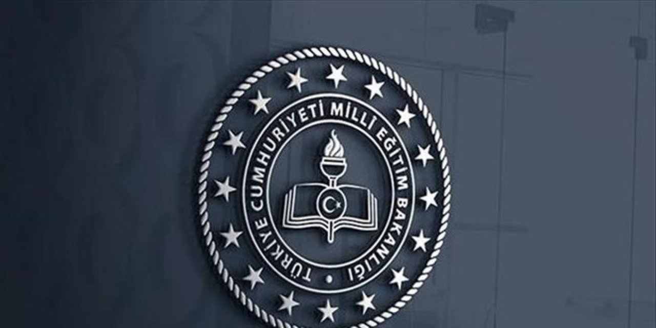 MEB Okullarda teneffüs sürelerini yeniden düzenlendi.