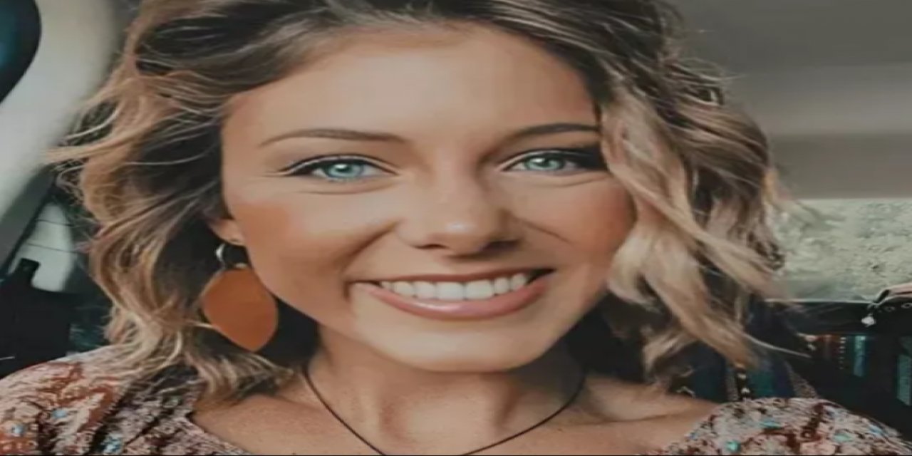 Öğrencisine Çıplak Videolar Attıktan Sonra Cinsel İlişki Teklifinde Bulunan Sapık Öğretmen