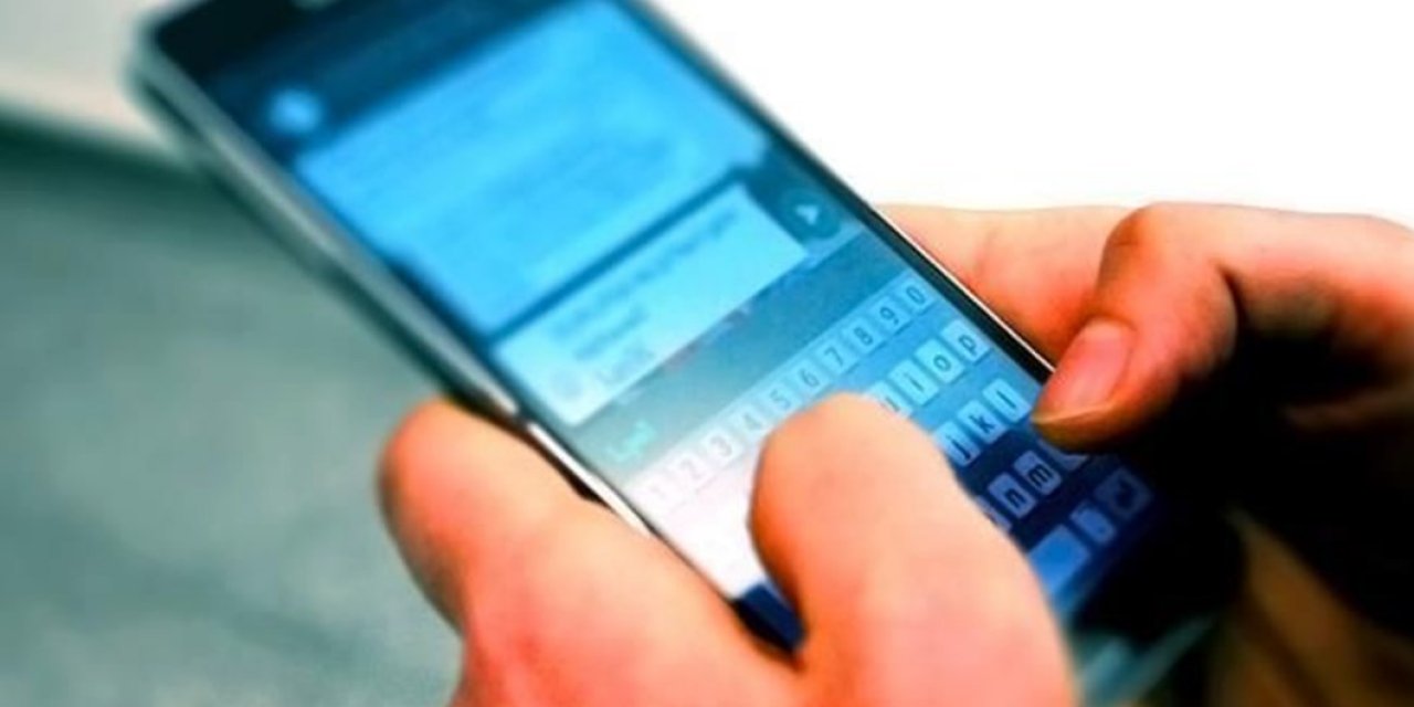 Dolandırıcılar üniversite öğrencilerini “Burs Kazandınız”  “Bursunuz Yattı” diyerek tuzağa düşüyor!!