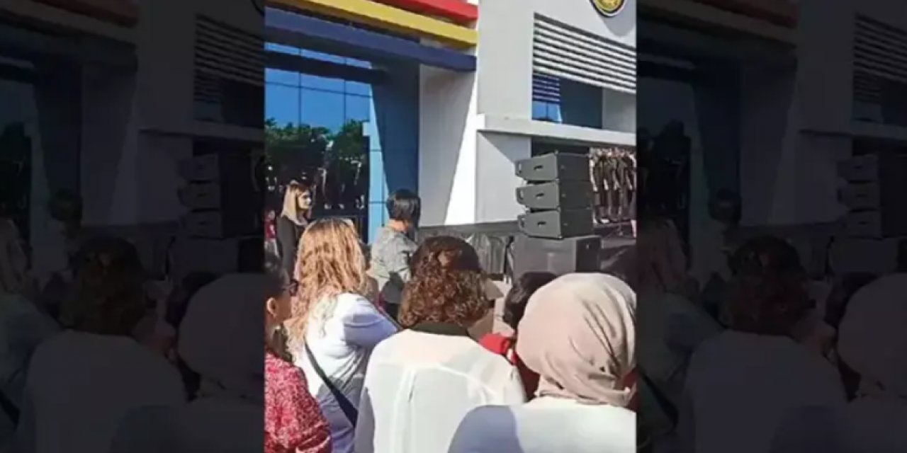 Cumhuriyet kutlamasındaki konuşması gündem olan öğretmen gözaltına alındı