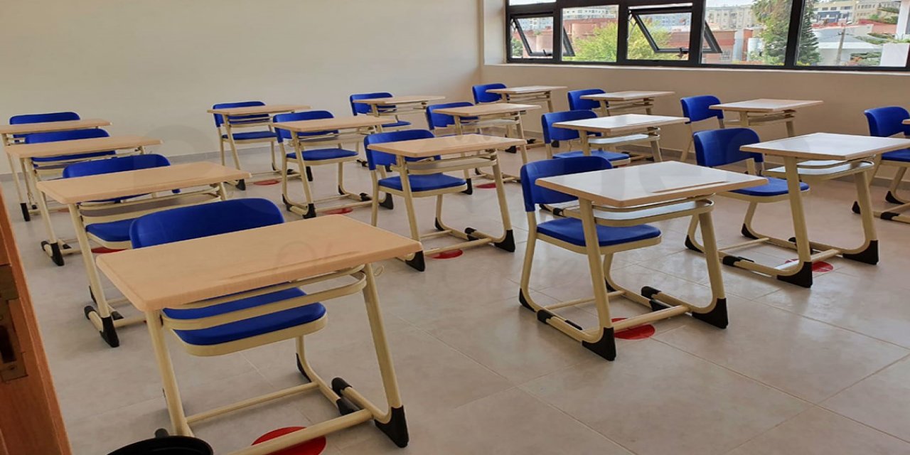 Öğretmenler Miting Yapıyor