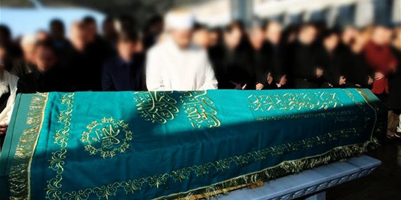 Lise Öğrencisi Tedavi Gördüğü Hastanede Kalp Krizi Geçirerek Vefat Etti!