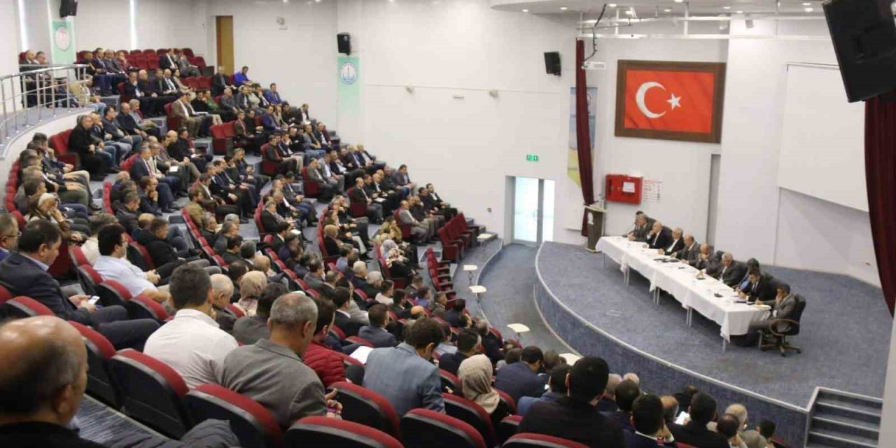 İl Milli Eğitim Müdürlüğü Genel Değerlendirme ve Bilgilendirme Toplantısı Yaptı