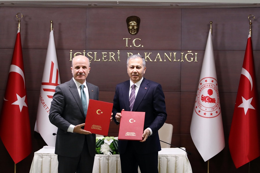 Uluslararası Öğrencilere İkamet ve Vize Kolaylığı