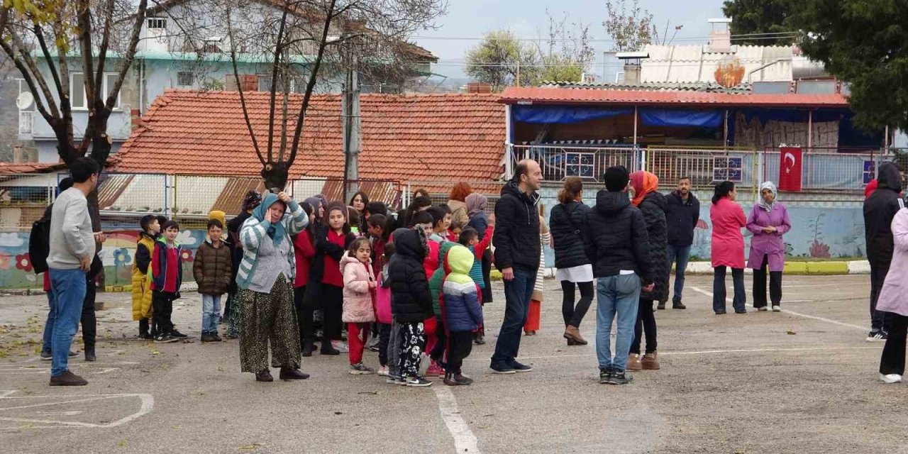 İlkokulda Yangın Çıktı!