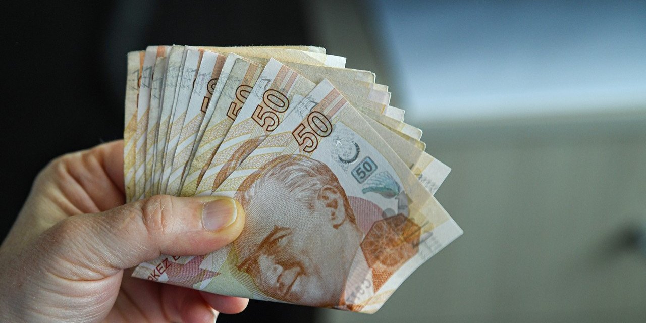 Memurlara şok iddia! 8.000 TL seyyanen zam Ocak ayında verilmeyecek