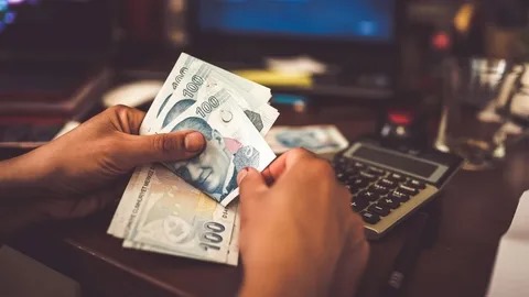 Maaş zamları hakkkında çarpıcı açıklama Sosyal Güvenlik Uzmanı Özgür Erdursun’dan geldi!