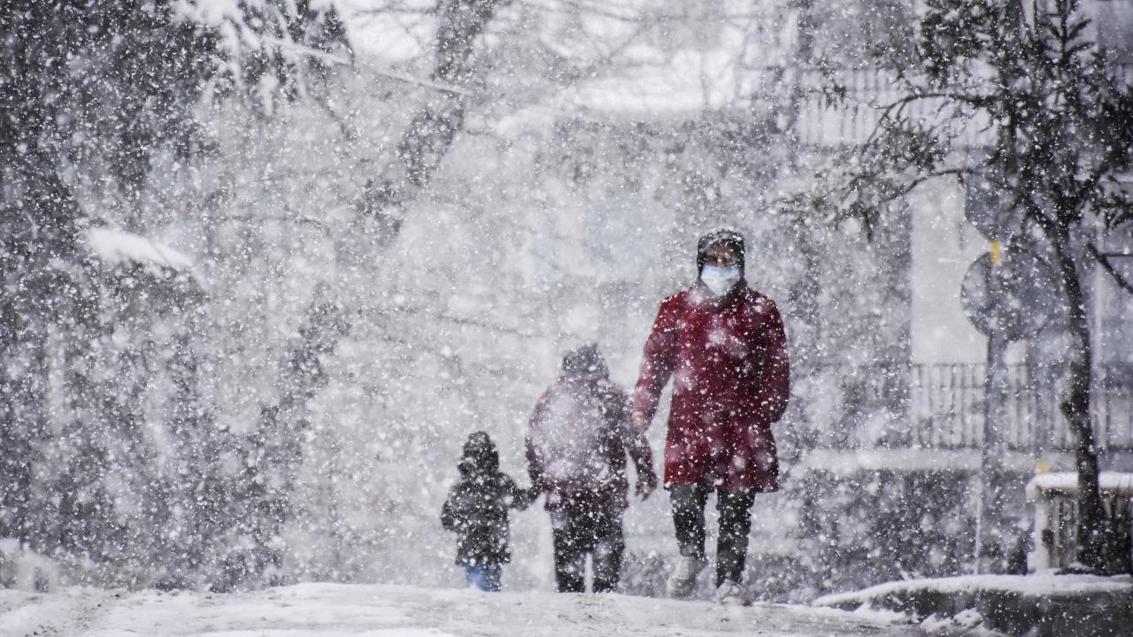 Çanakkale, Bursa ve Balıkesir! Bu illerde 18 Aralık Pazartesi günü okullar tatil mi?
