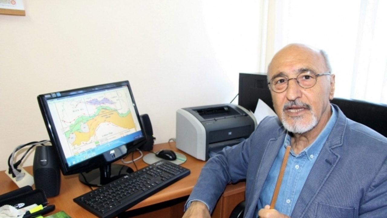 Jeoloji Uzmanı, Karadeniz fayına dikkat çekti. Esas sorun bu dedi.