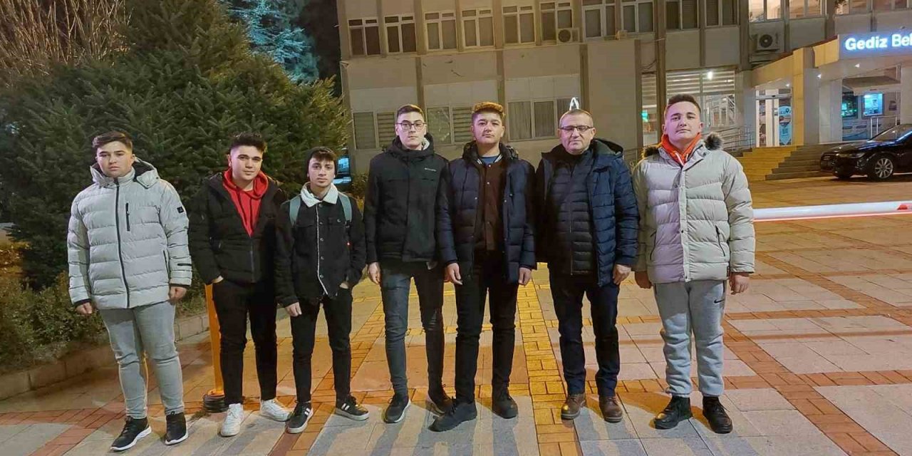 6 Öğrenci 1 Öğretmen staj için Avusturya’ya gitti